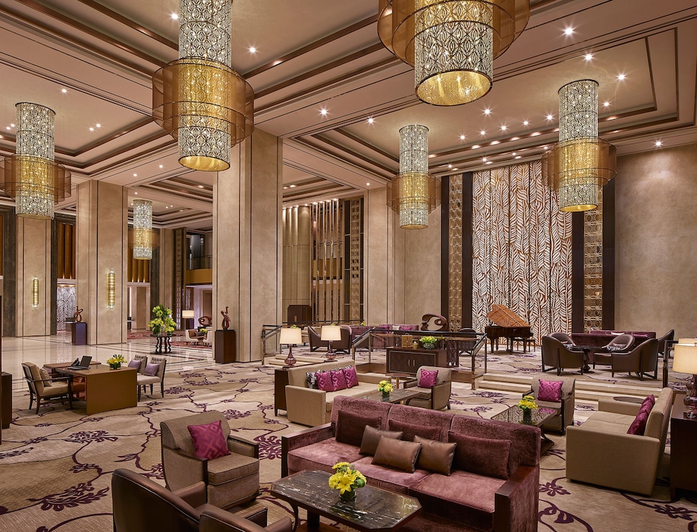 Shangri-La Hotel Bengaluru 71/82