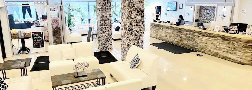 Long Beach Hotel 45/60