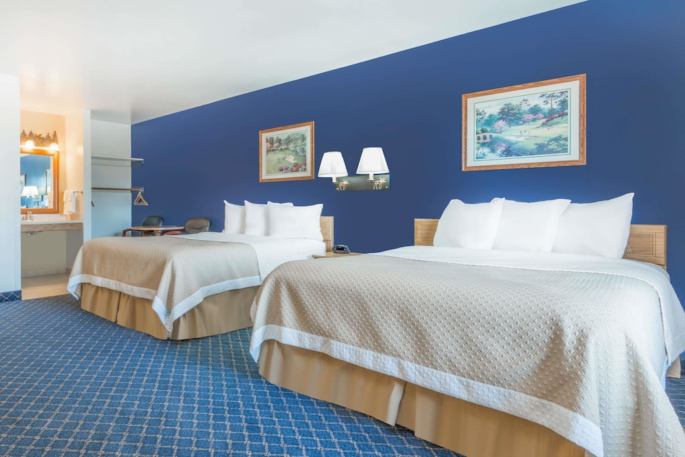 Days Inn by Wyndham Worland 5/16