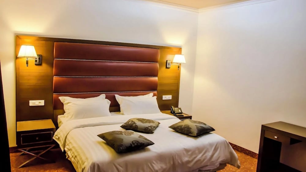 El Bey Hotel 16/50