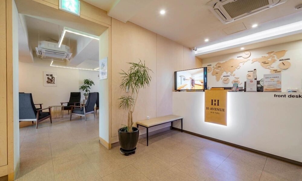 1962 Business Hotel 15/50