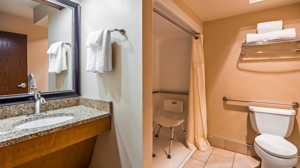 Best Western Plus Grantree Inn 20/52