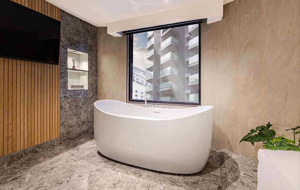 Samala Bangkok Sukhumvit 15 by Kingston Hotels 6/44