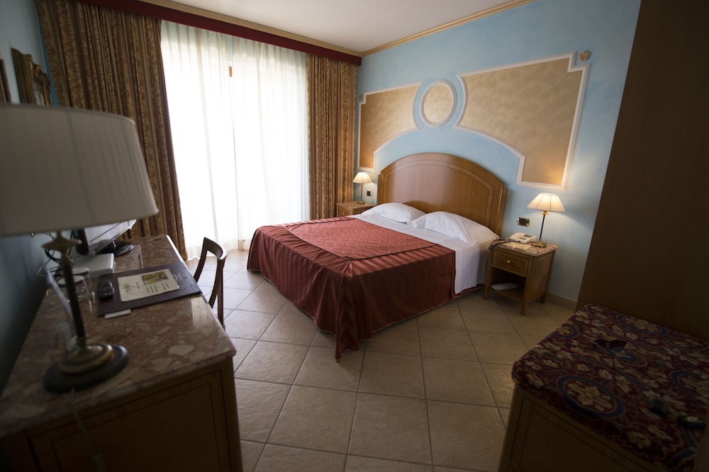 Parco Dei Principi Hotel 30/80