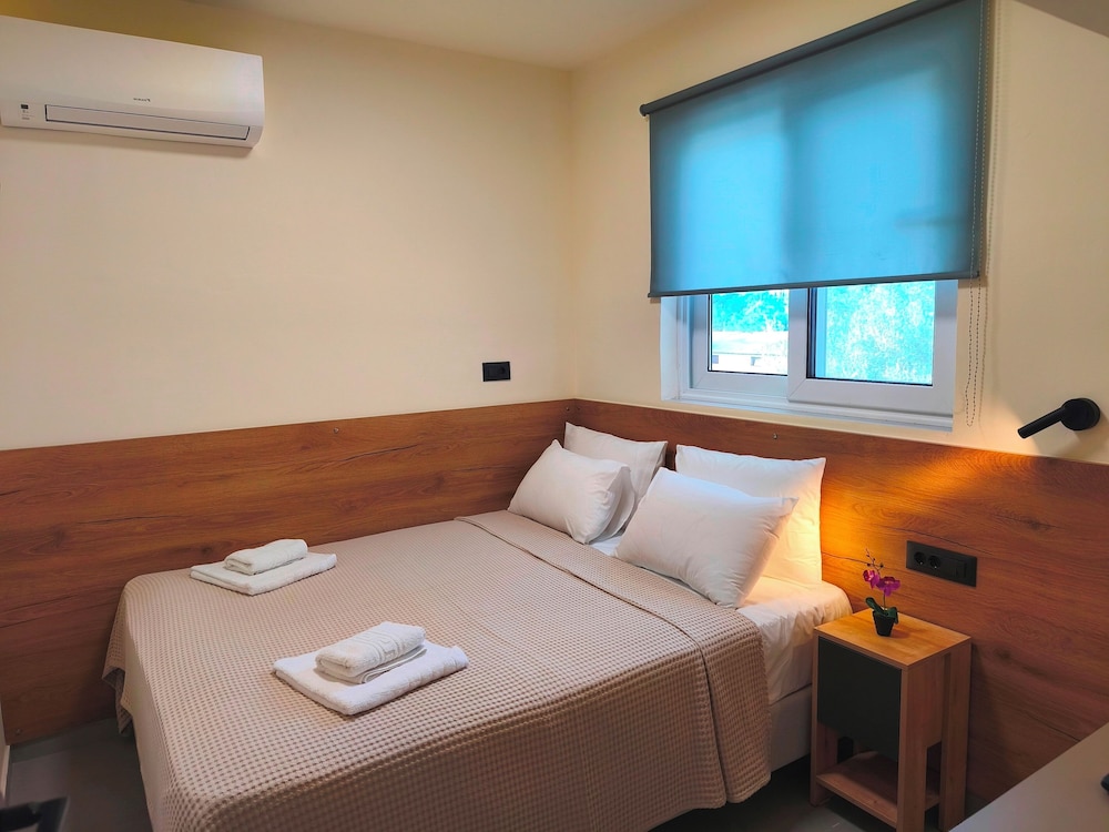 2 BEDROOMS, VILLAGE, DELUXE, APARTMENT, MOUNTAIN VIEW, 2 BATHROOMS