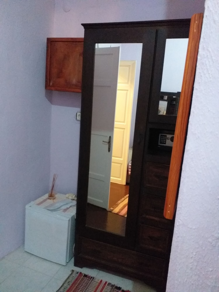 Cunda Zehra Teyzenin Evi photo3