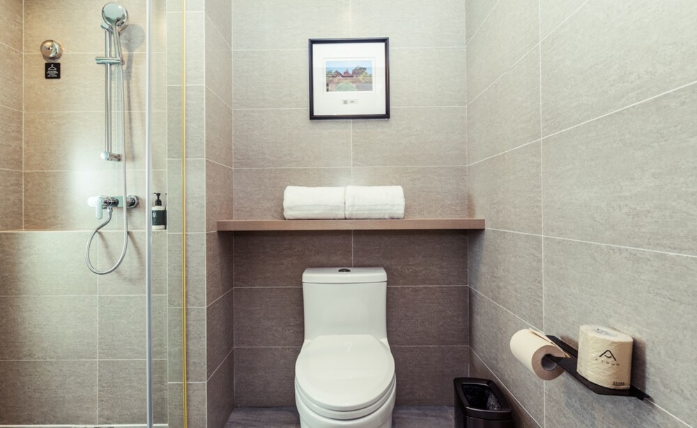 Atour Hotel (Shanghai Pudong Airport) 69/71