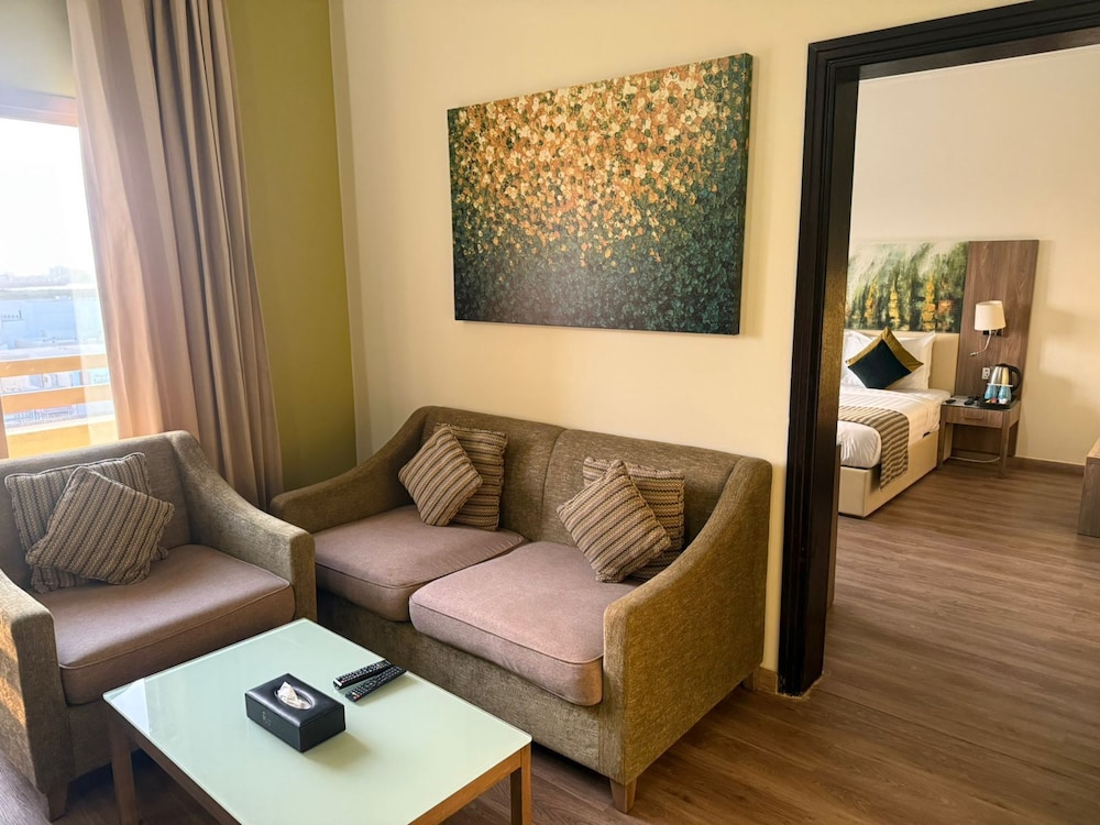 Royal View Hotel 40/59
