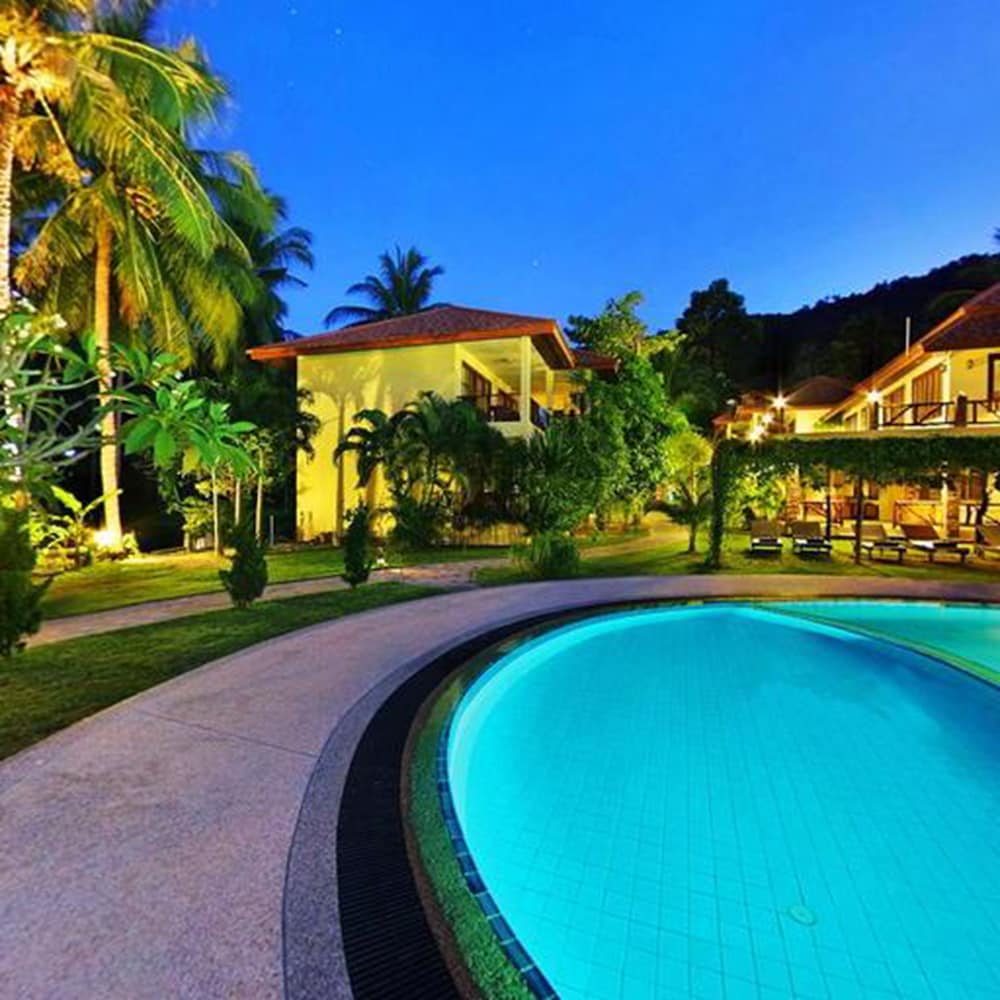 Havana Beach Resort in KOH PHA NGAN