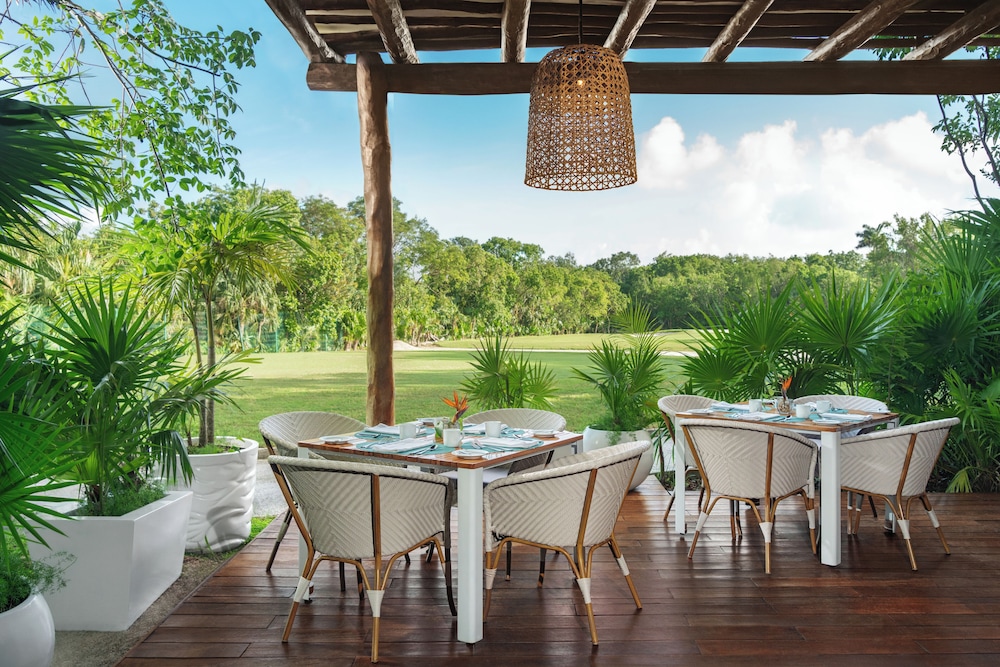 Jungala Hotel at VidantaWorld Riviera Maya 42/64