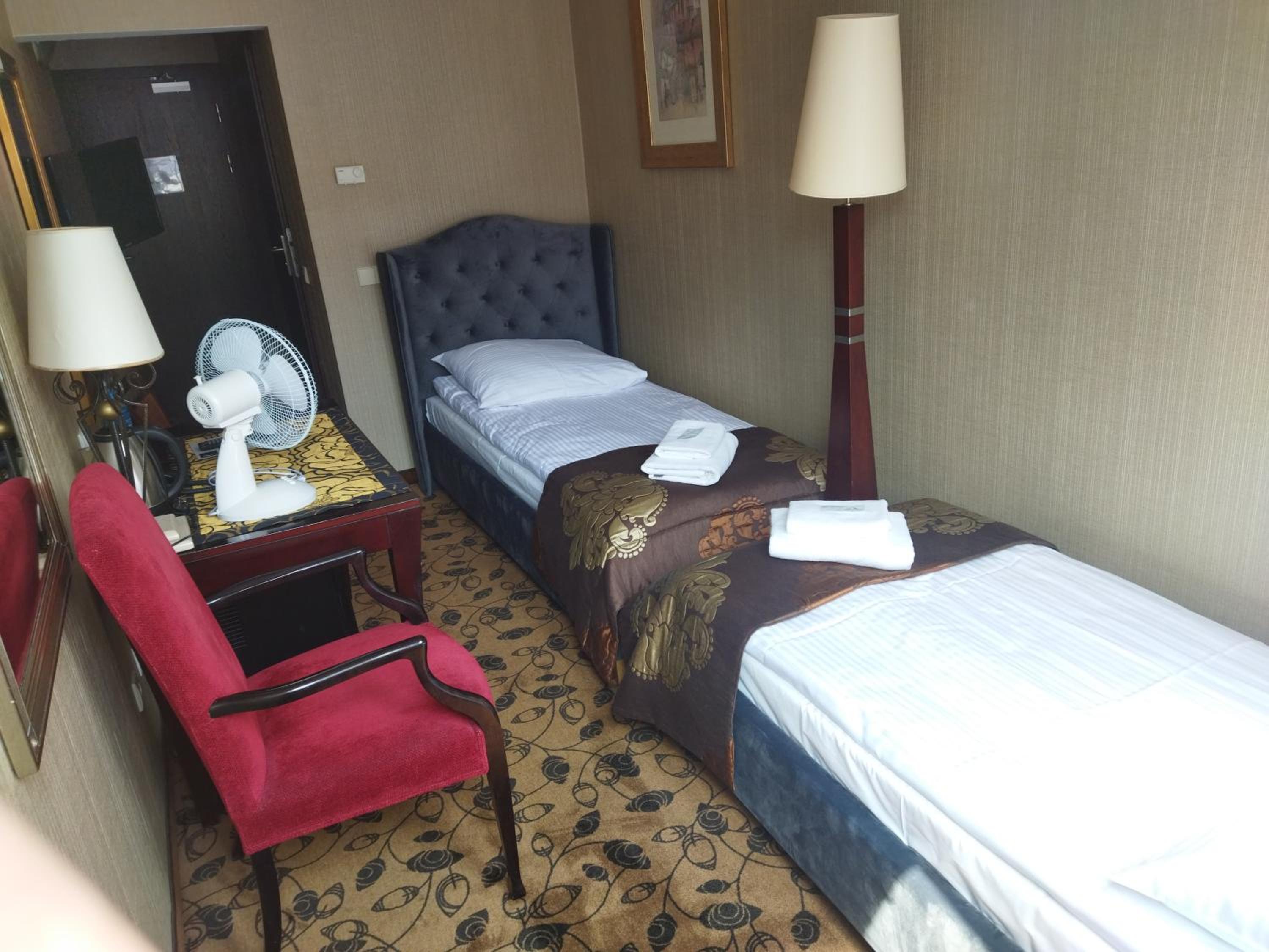 rooms