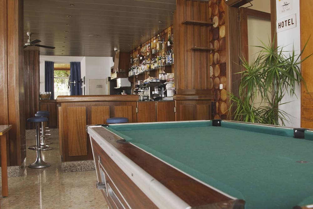 Bell Aire Hotel 10/33