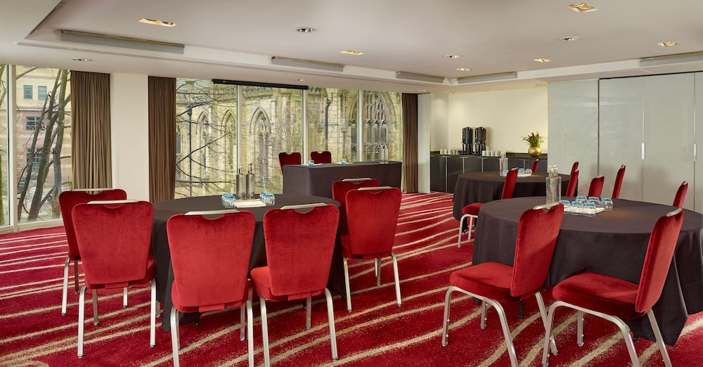 Park Plaza Leeds 62/69