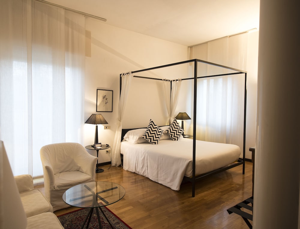 GRAND HOTEL PASSETTO 5/70