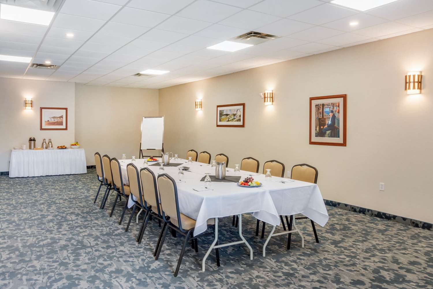 Quality Hotel Clarenville 21/21
