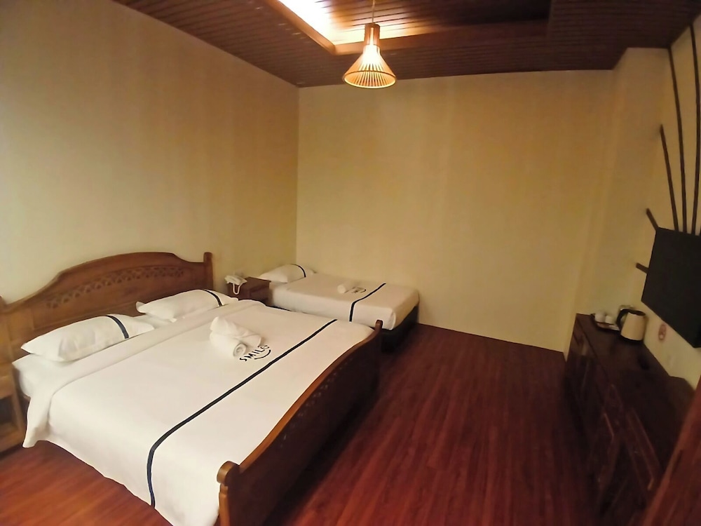 Top Holiday Hotel 41/52