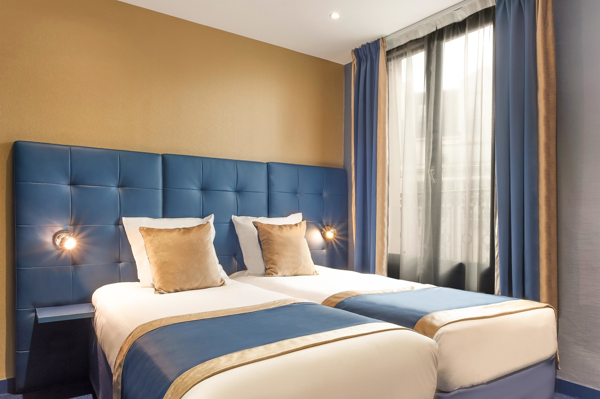 STANDARD, DOUBLE BED