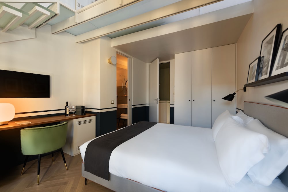 ROOM, QUADRUPLE, TERRACE