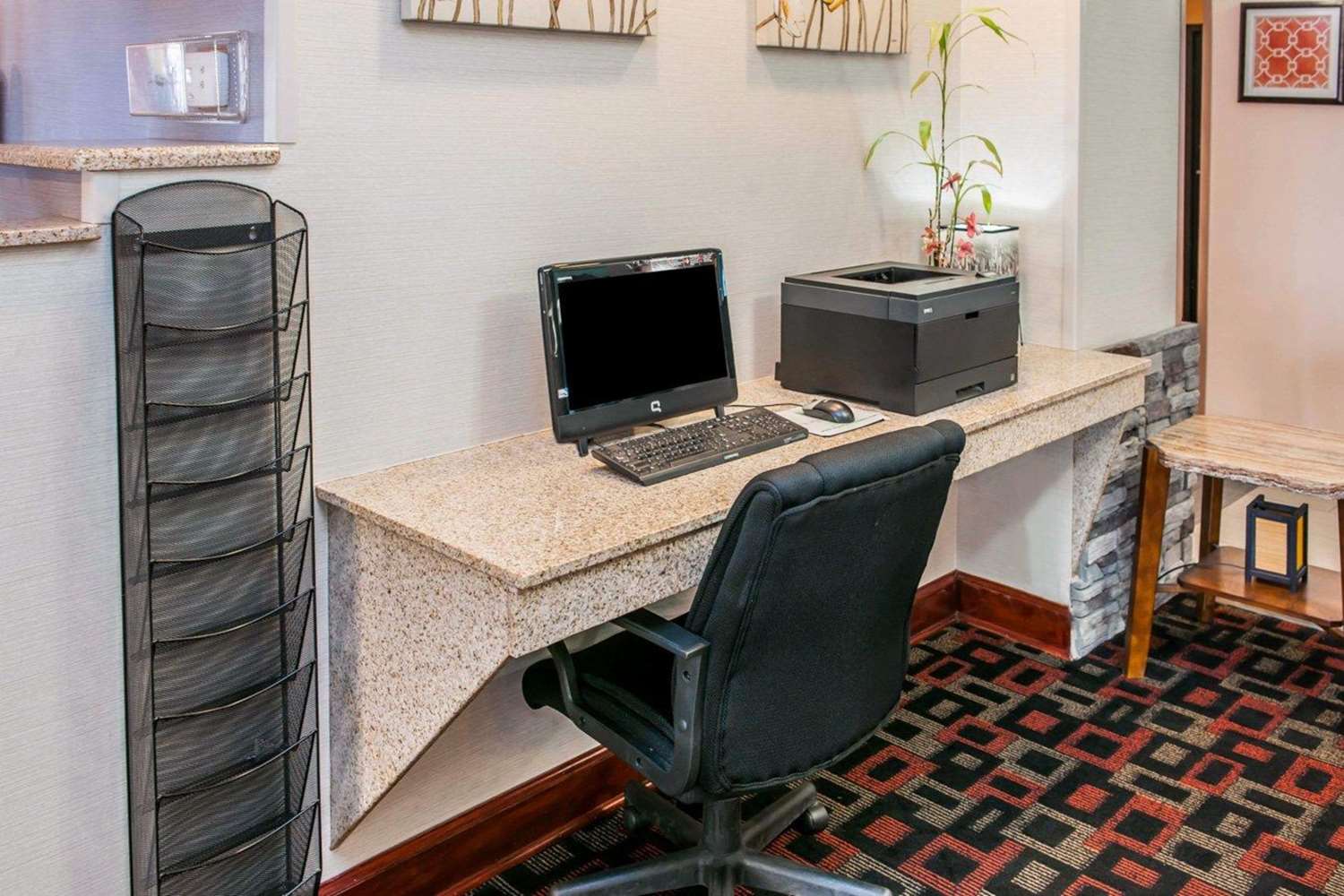Quality Inn & Suites South Bend Airport 33/38