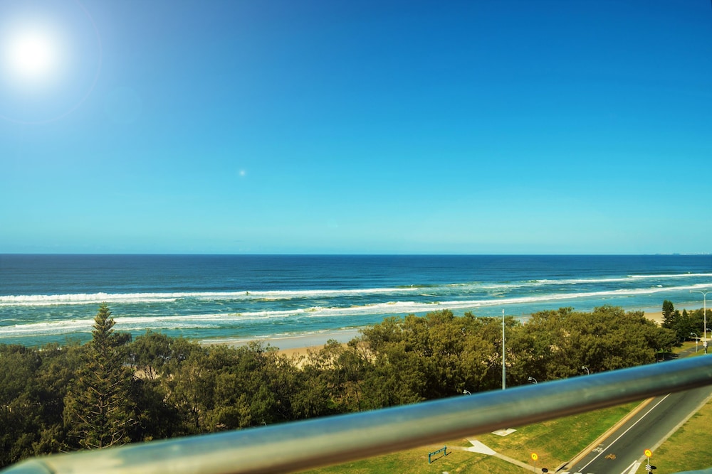 Equinox Resort 45/50