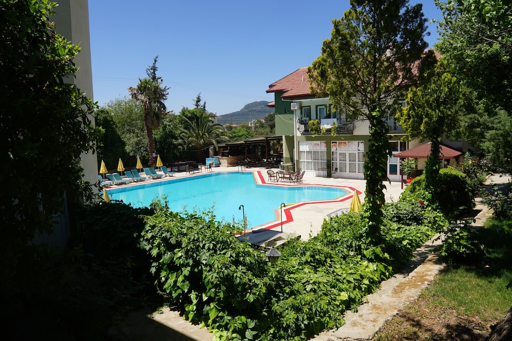 Balkaya Hotel 46/49