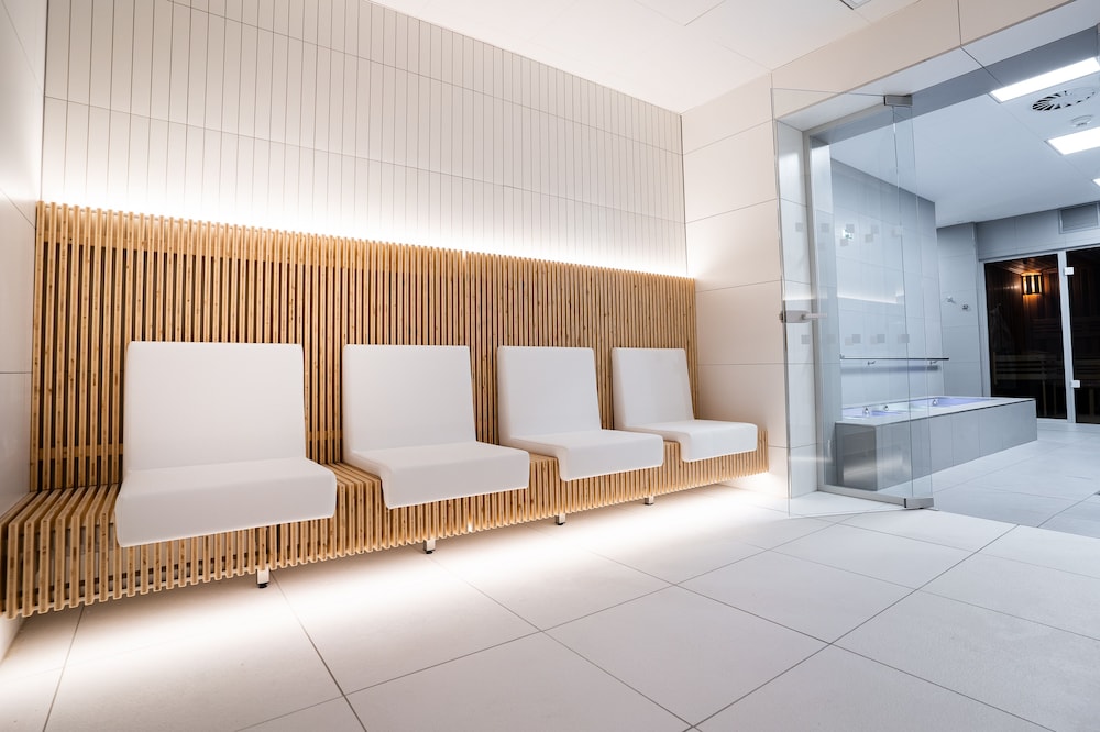 ASTORIA Hotel & Medical Spa, Depandance Wolker 71/71