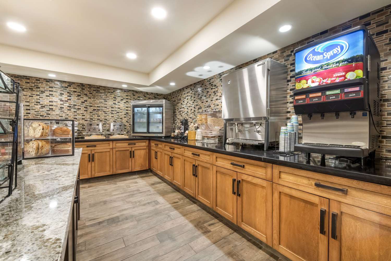 Best Western Plus Superior Inn 7/15
