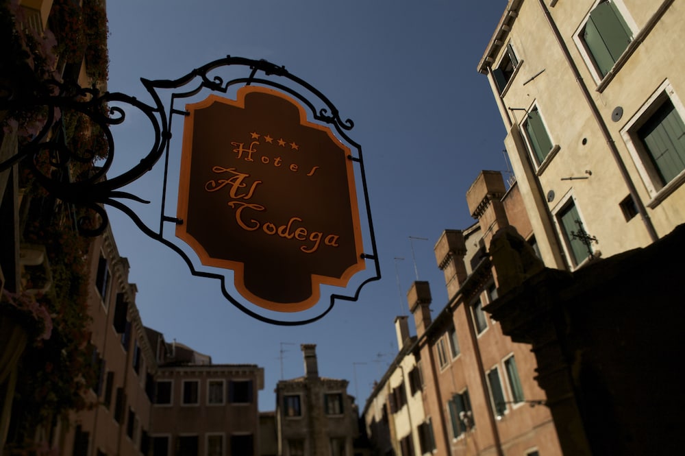 Al Codega Hotel 5/67