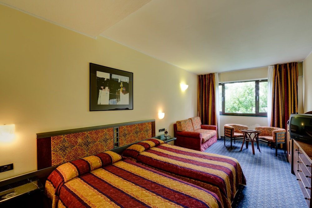 ECONOMY, DOUBLE BED
