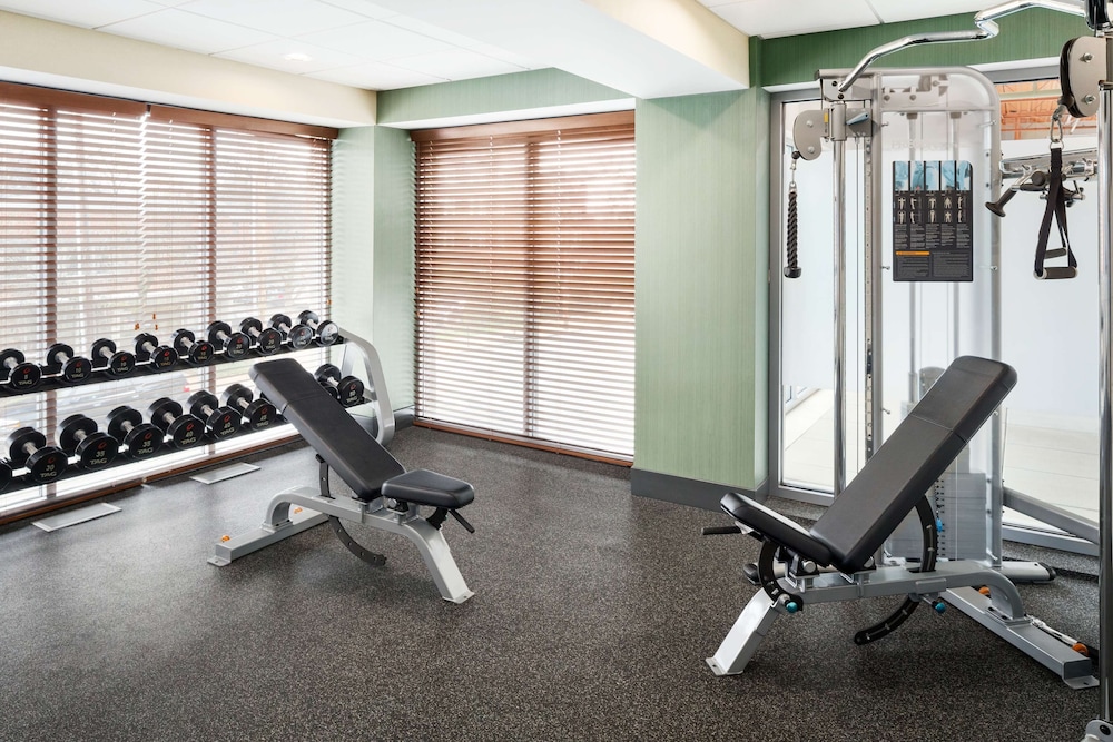 Hampton Inn & Suites Clayton/St Louis-Galleria Area 28/61