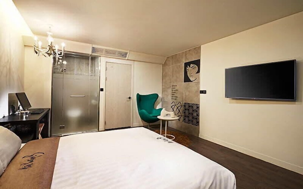 Hotel Boutique 9 18/55