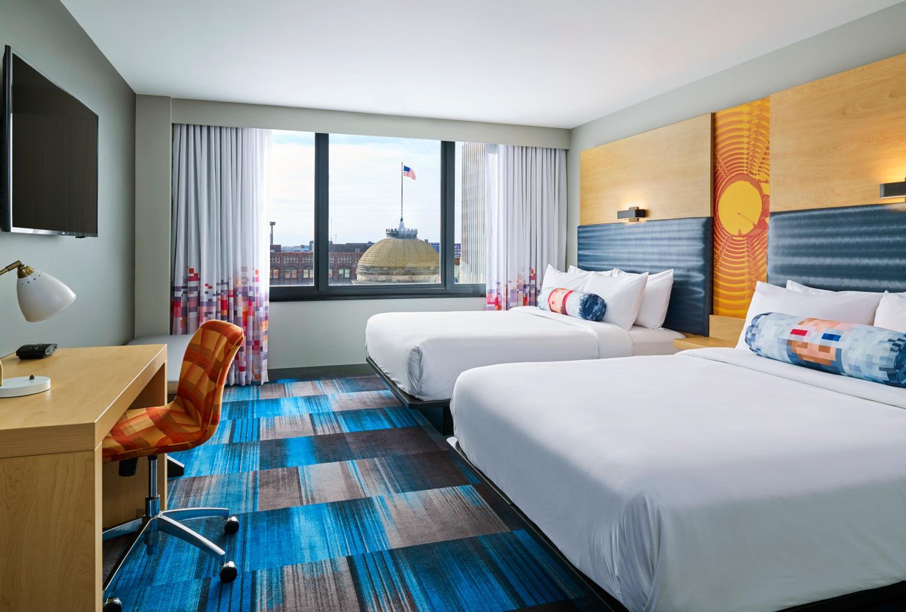 Aloft, Guest Room, 2 Queen Beds