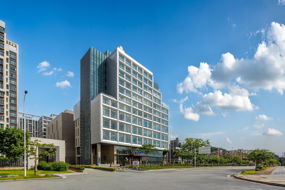 Days Hotel by Wyndham Zhuhai Jinwan 3/25