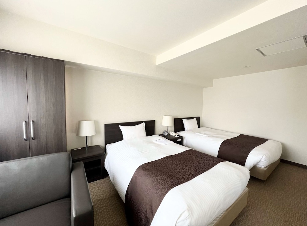 PREMIUM, TWIN BEDS
