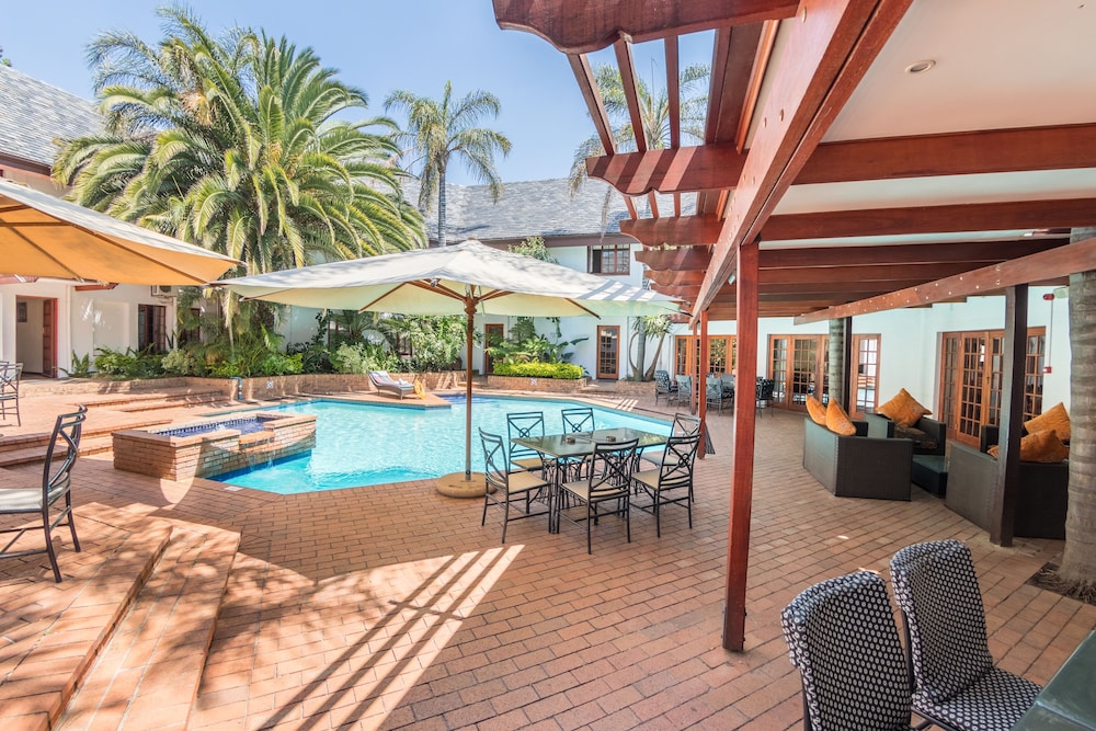 Constantia Hotel and Conference Centre 36/50