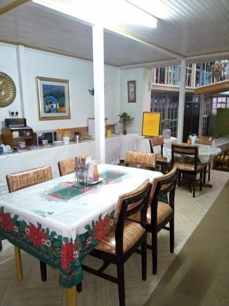 Classic Guest Home 32/50