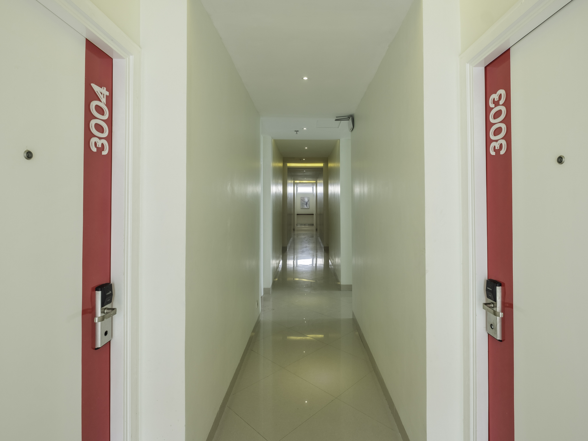 Capital O 1044 Diemdi Hotel 28/40