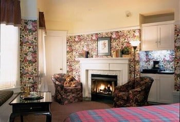 White Swan Inn 59/61