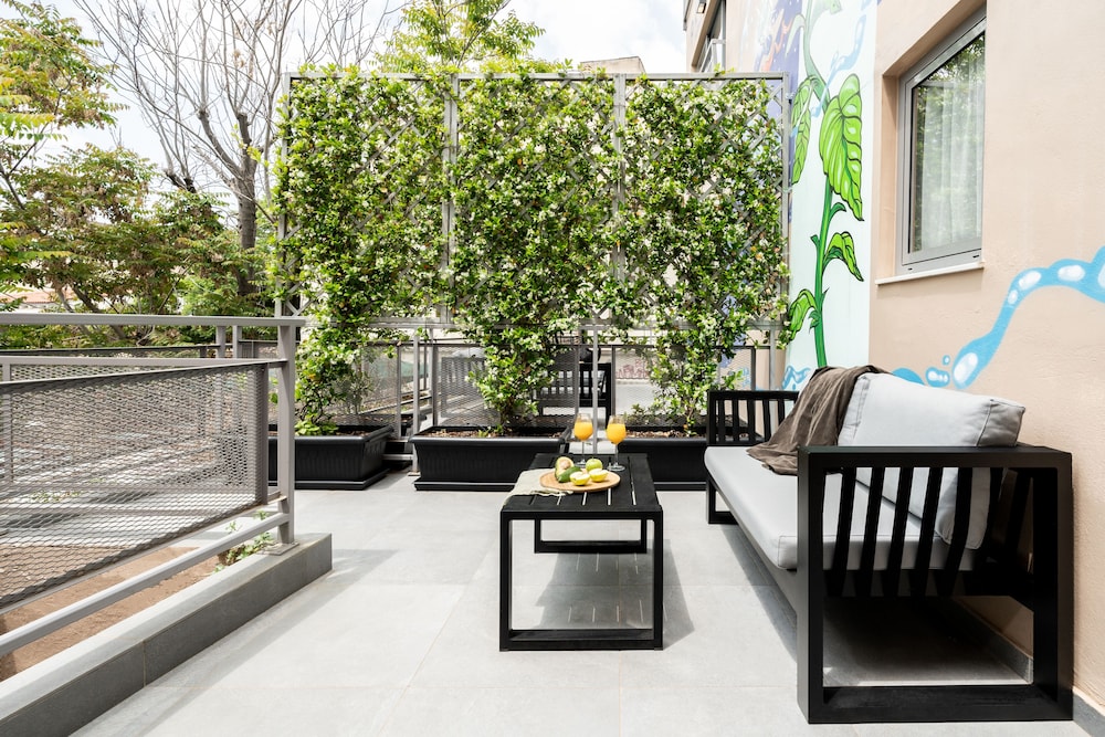 Play Psyri Athens, a member of Brown Hotels 40/49