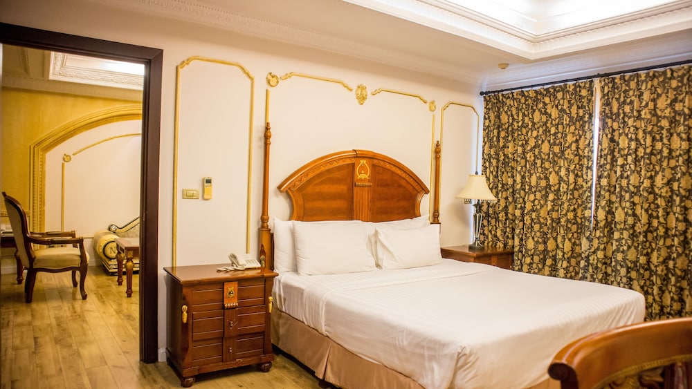 Four Seasons Place Pattaya 32/80