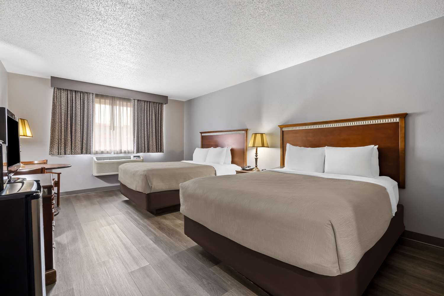 ROOM, 2 QUEEN BEDS