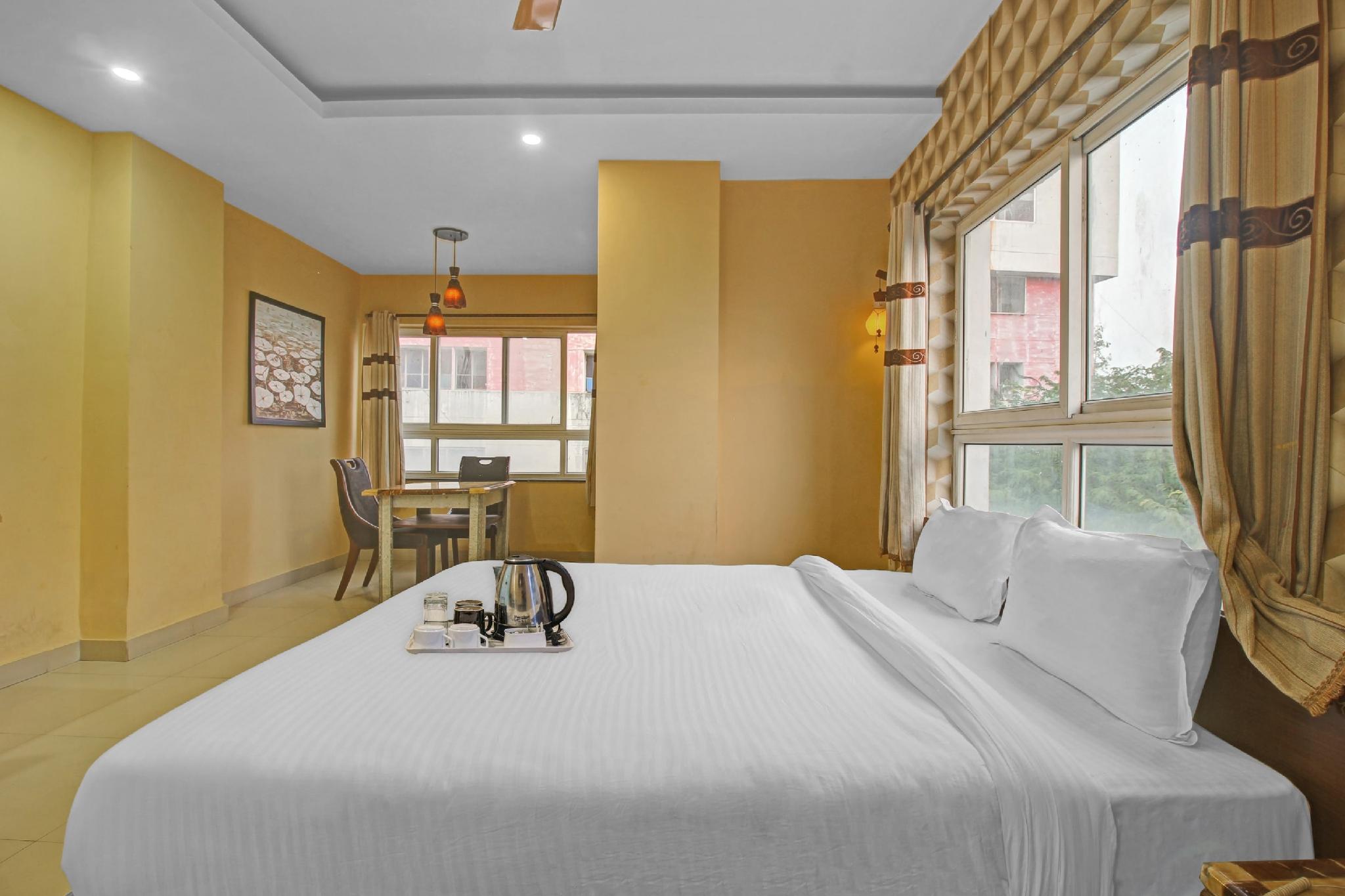 Collection O Hotel Regal Near ISKON TEMPLE , ABIDS 23/55