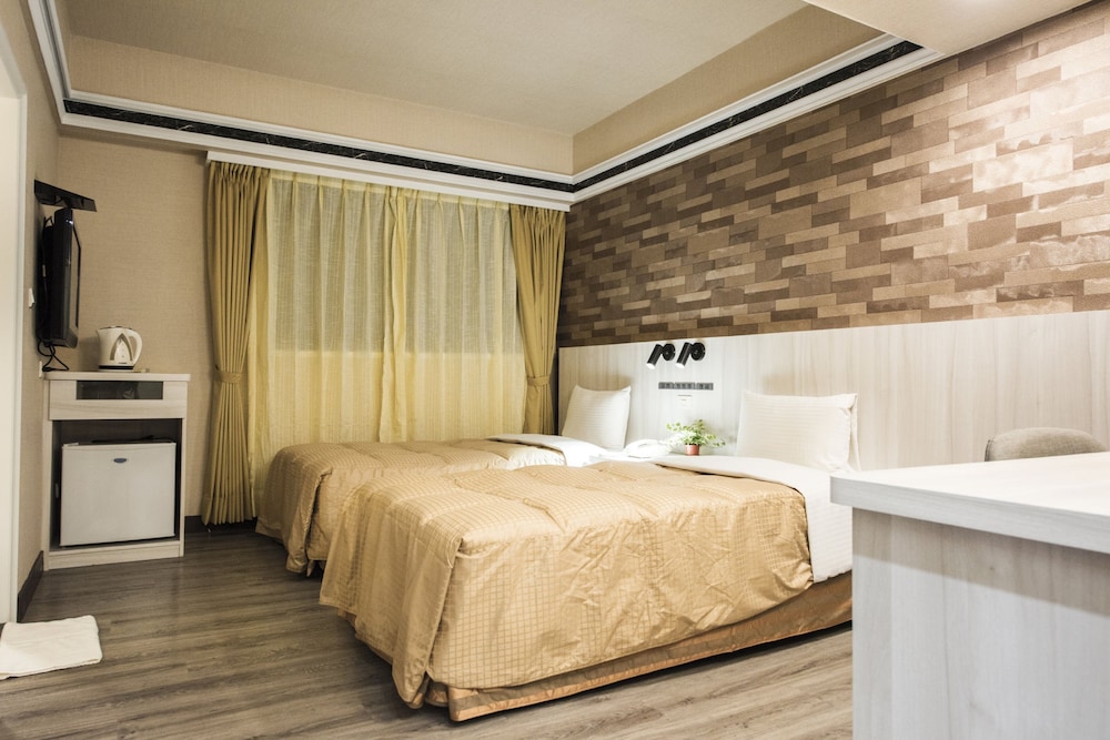 Doitsu Hotel 17/48