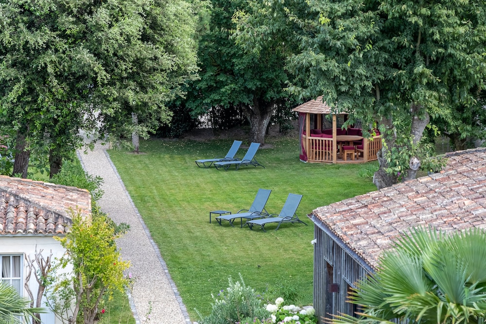 La Baronnie Hotel & Spa 83/88