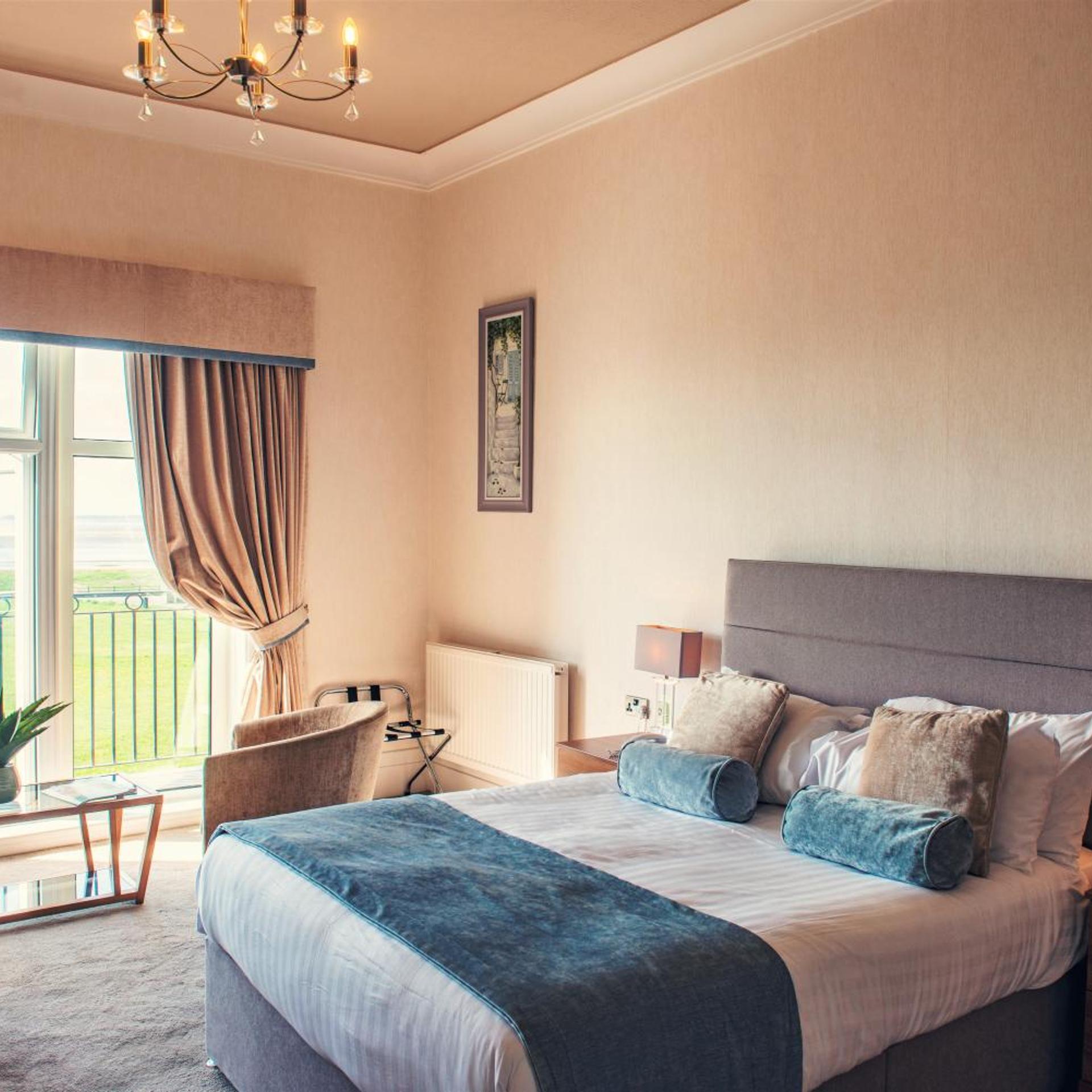 Clifton Arms Hotel 17/58