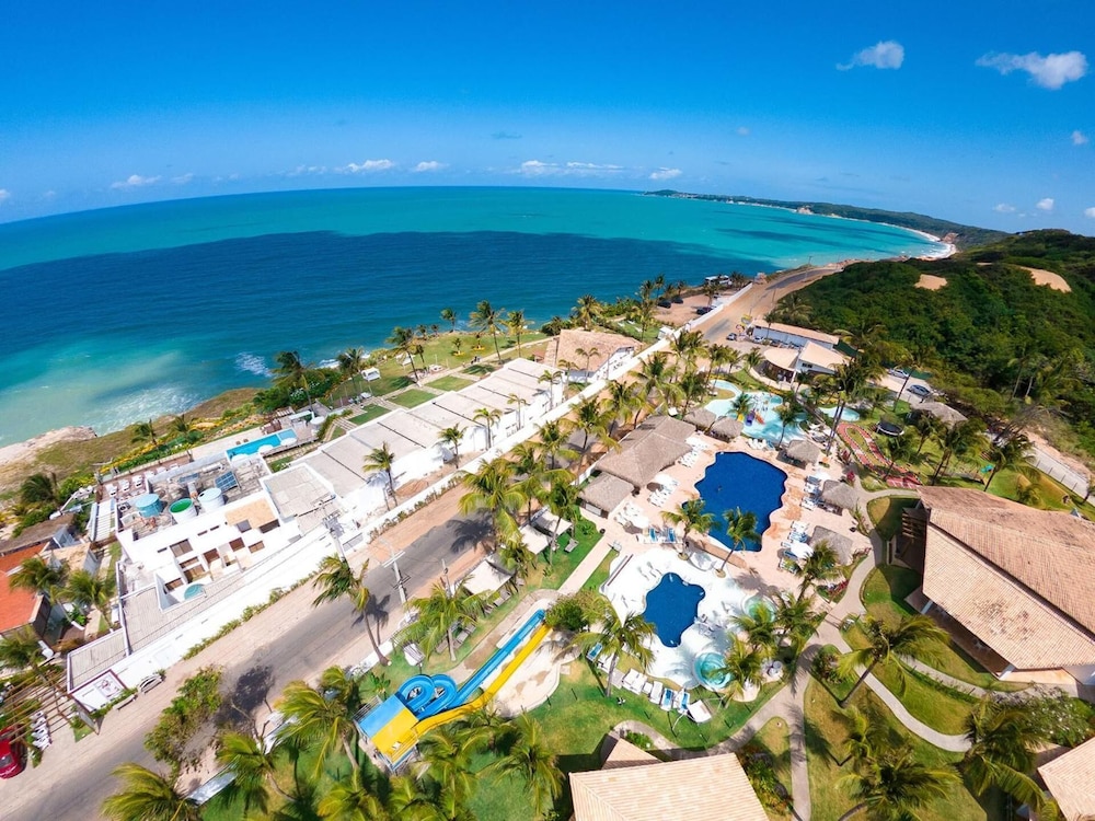 AcquaPipa Resort 56/64