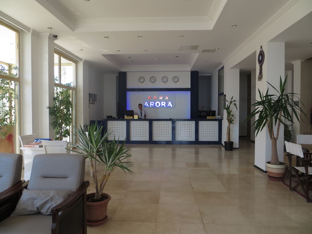 Arora Hotel 10/50
