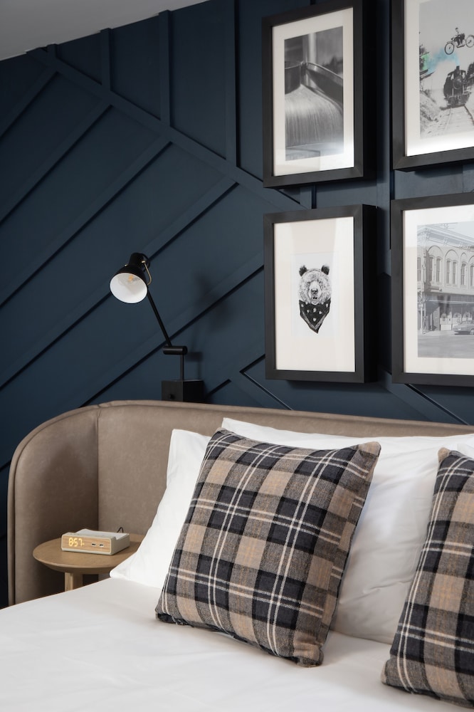 The Eddy Taproom & Hotel 20/62