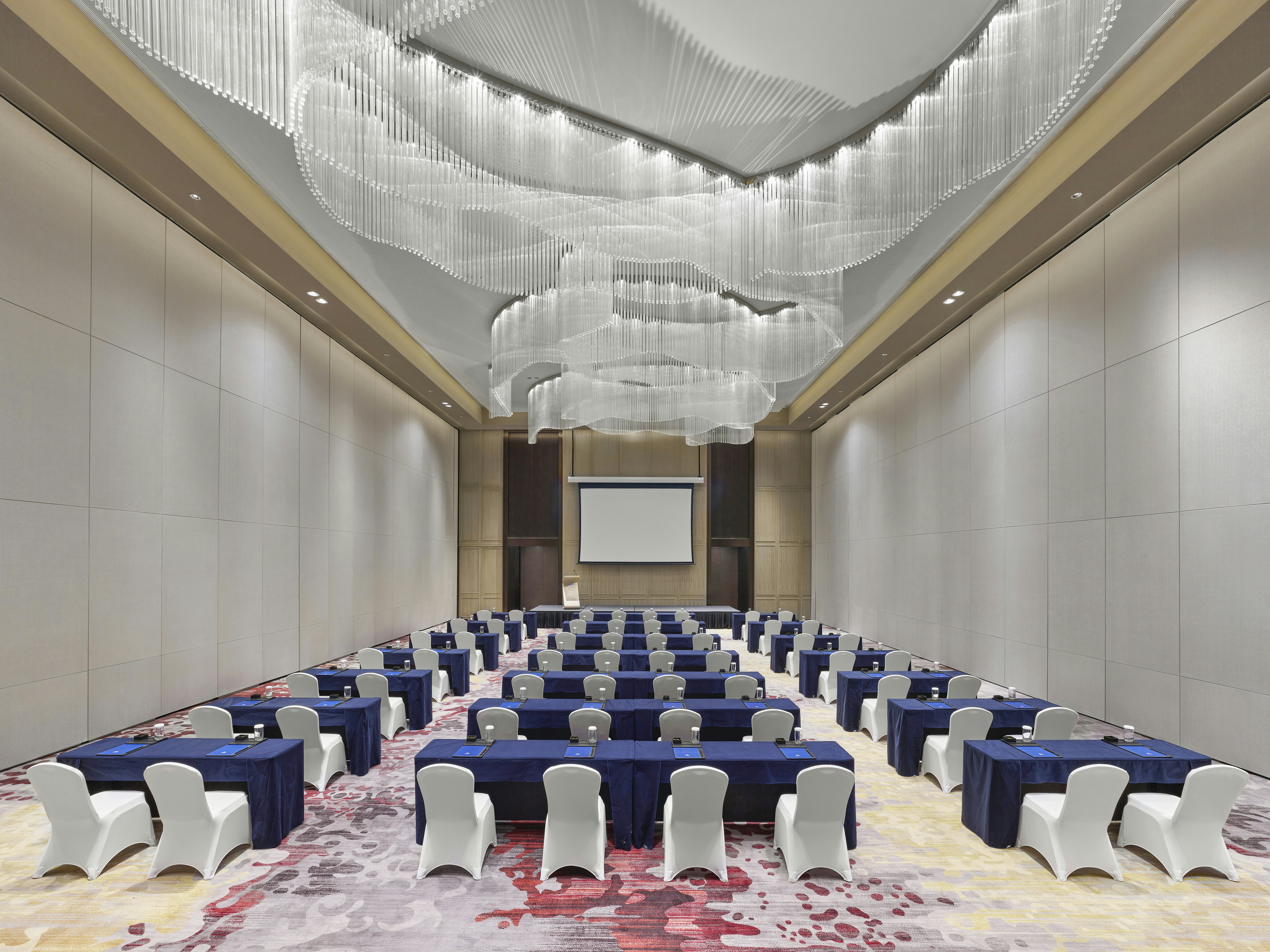 Hilton Zhuji 32/50