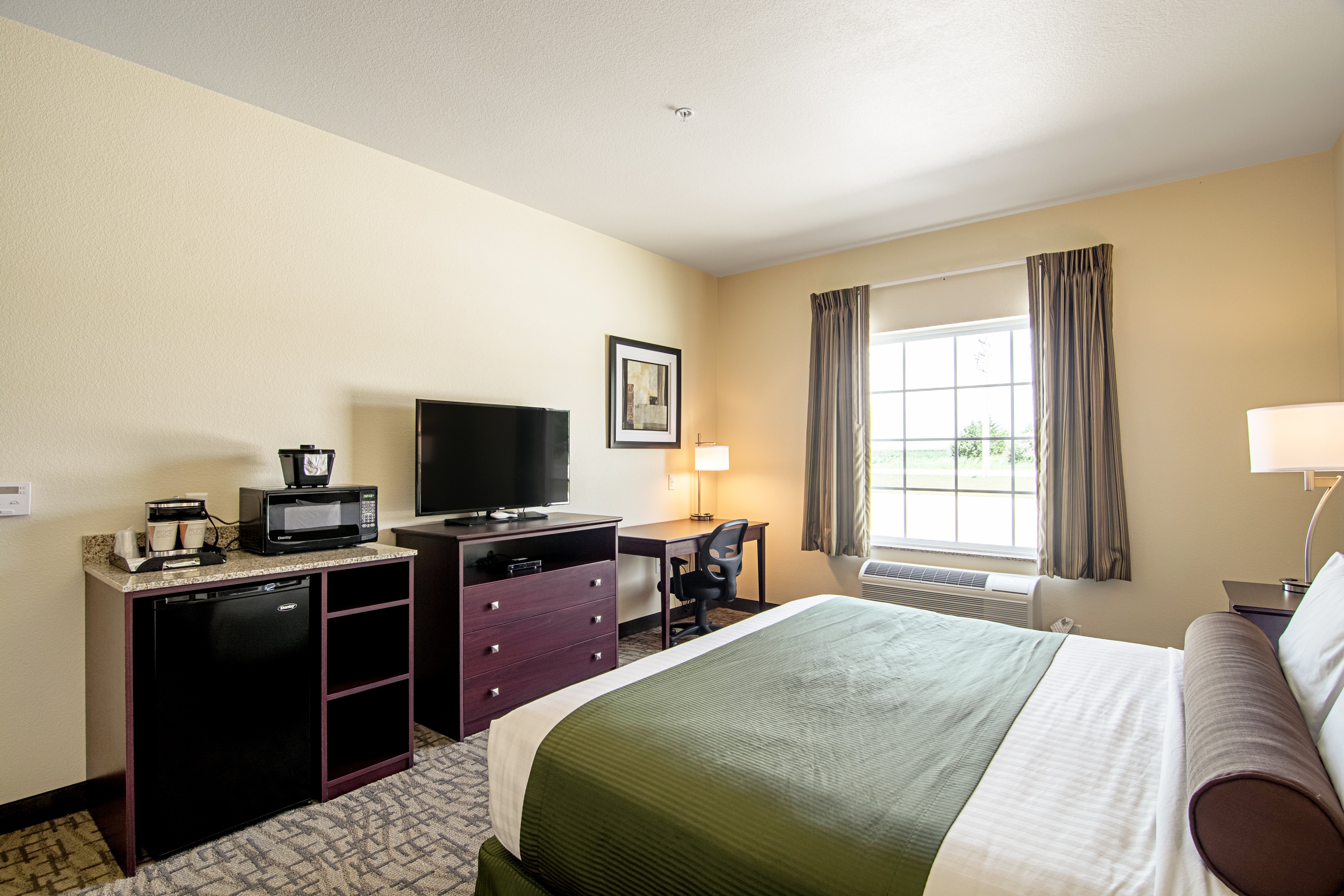 Cobblestone Hotel & Suites - Paxton 16/63